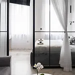 Old Town Design *