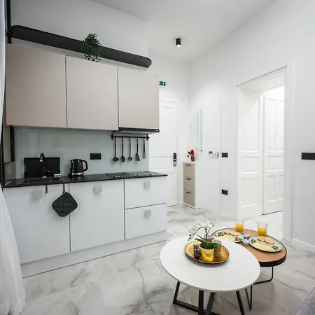 Apartment Old Town Design *