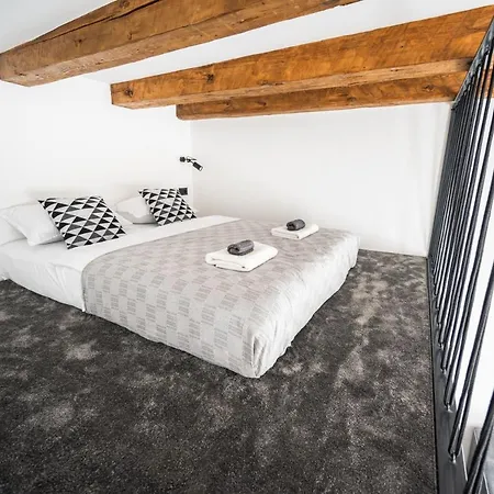 Old Town Design Апартаменты Сараево